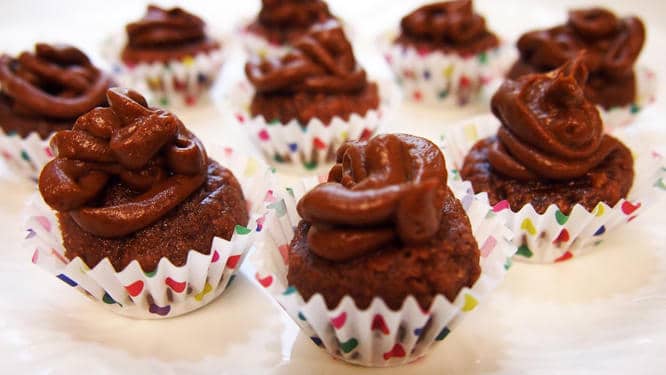 Raw Chocolate Cupcakes