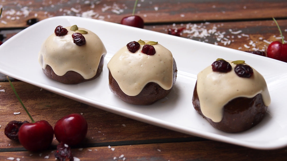 Vegan Christmas Pudding Bliss Balls