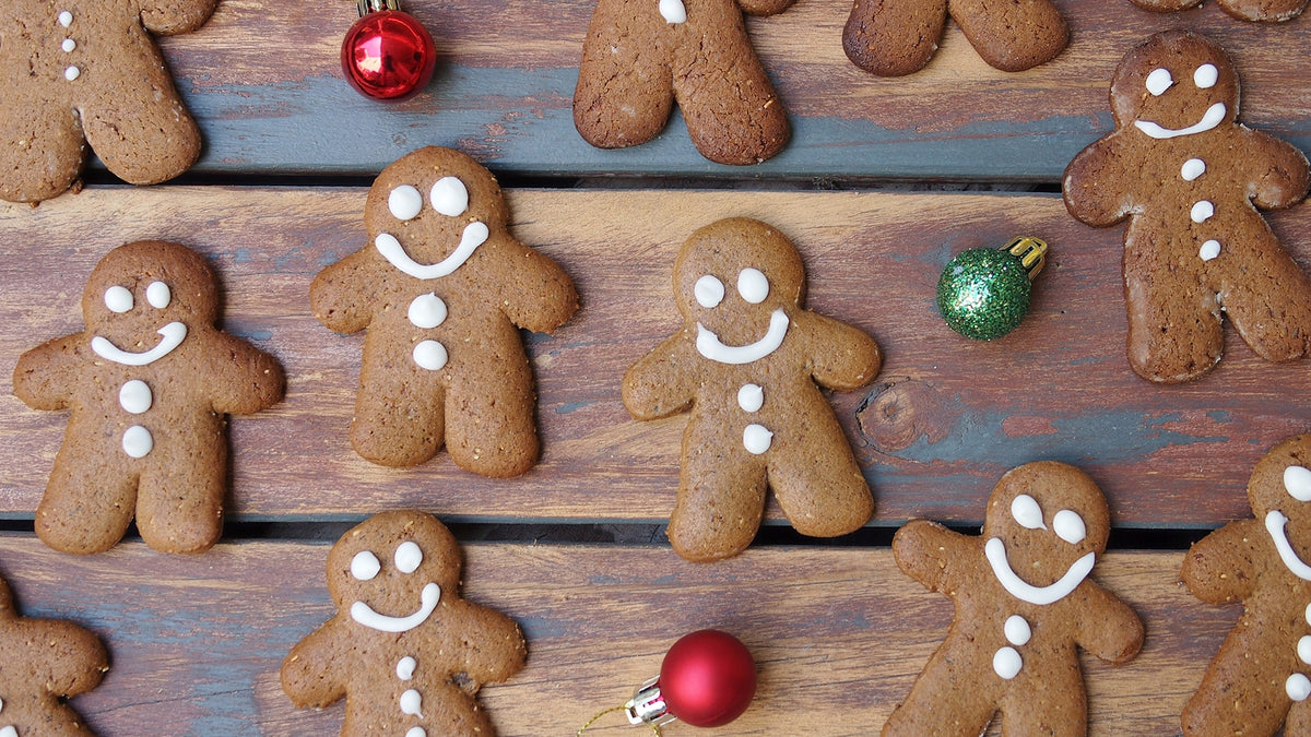 ‘Tis the season for family, friends and FOOD!!!